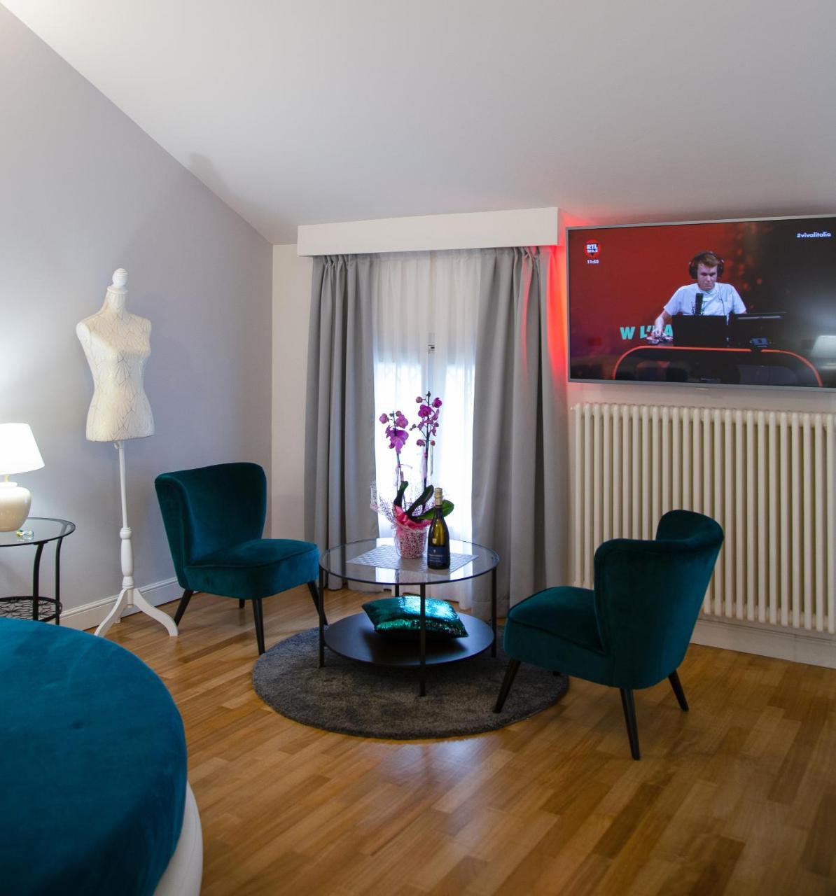 Marina Centro Suite Rimini Exterior foto